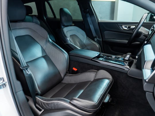 Volvo V60 second hand de vanzare