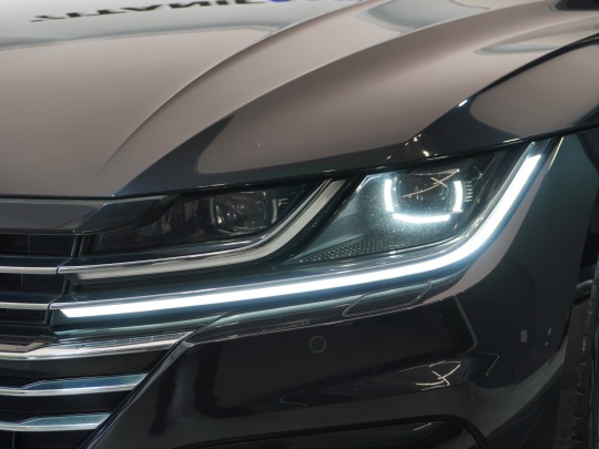 Volkswagen Arteon second hand de vanzare