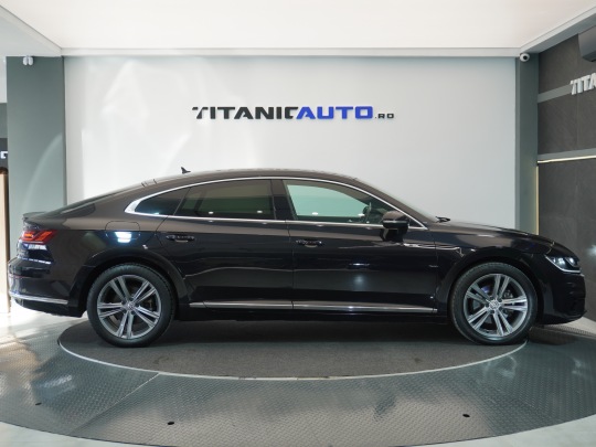 Volkswagen Arteon second hand de vanzare