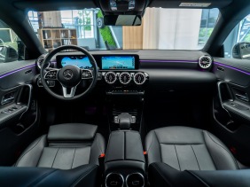 Mercedes-Benz CLA 250e second hand de vanzare